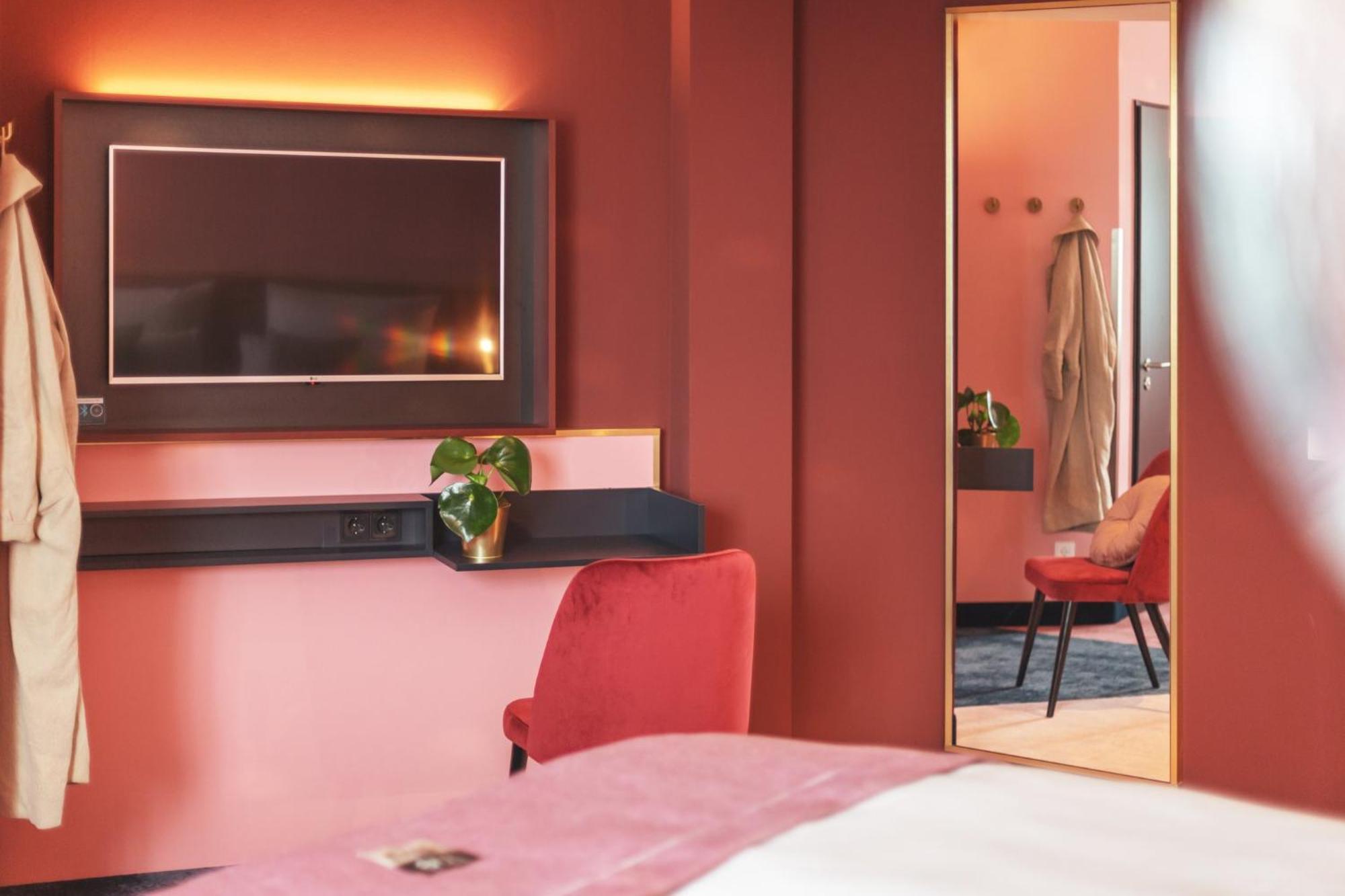 Holiday Inn - The Niu, Loco Munich North By Ihg Exterior photo